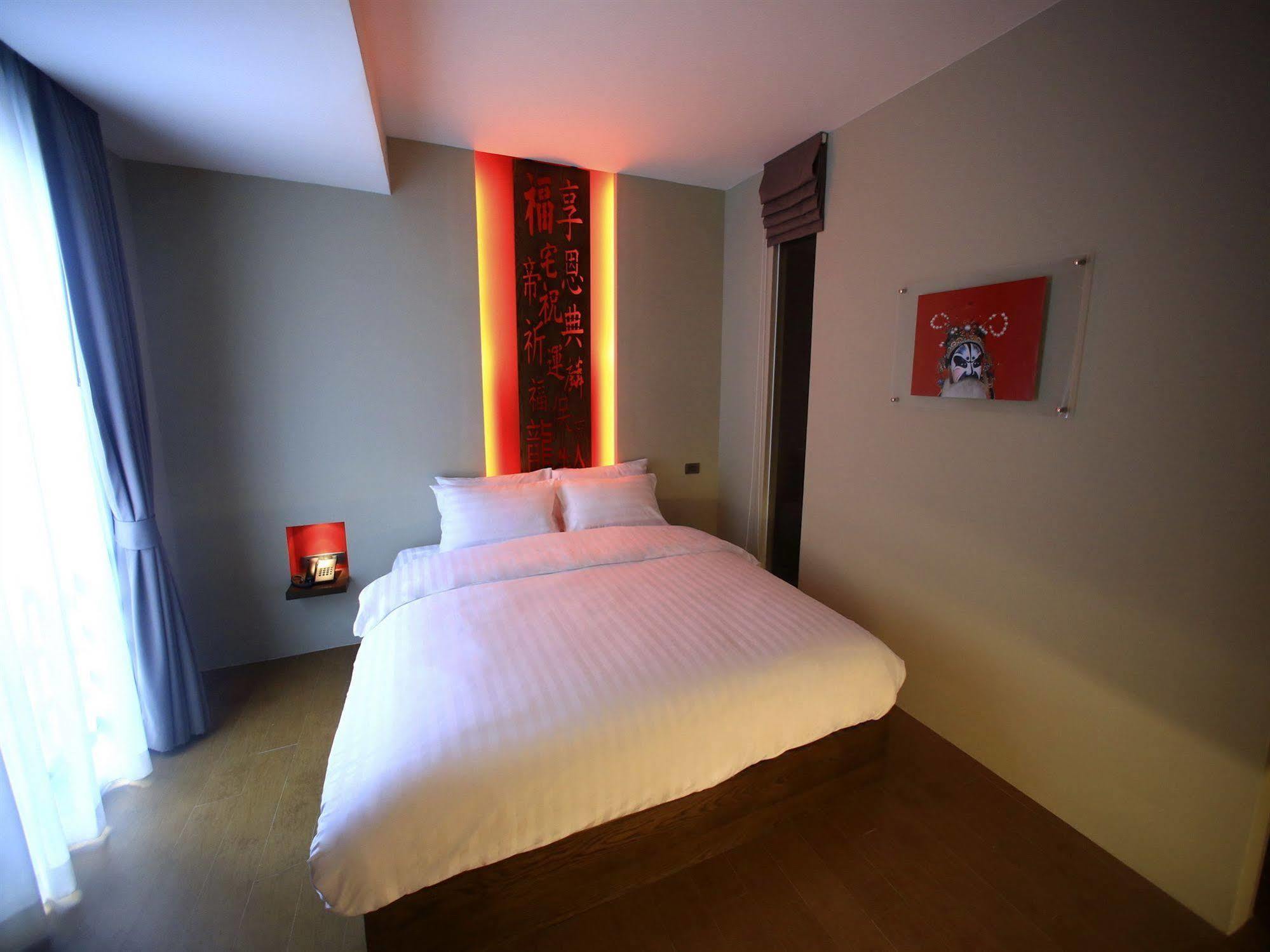 สีลม วัน Hotel กรุงเทพมหานคร ภายนอก รูปภาพ